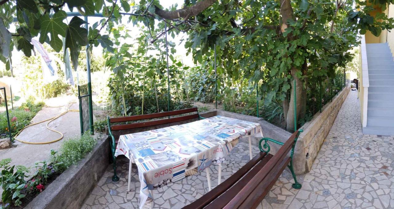 Apartment Lopar 15 Εξωτερικό φωτογραφία